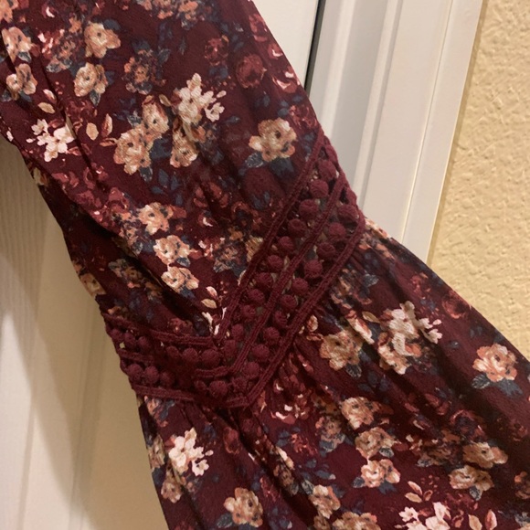 Dress - Picture 4 of 4